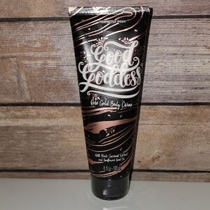 Perfectly Posh Rose Gold Body Crème